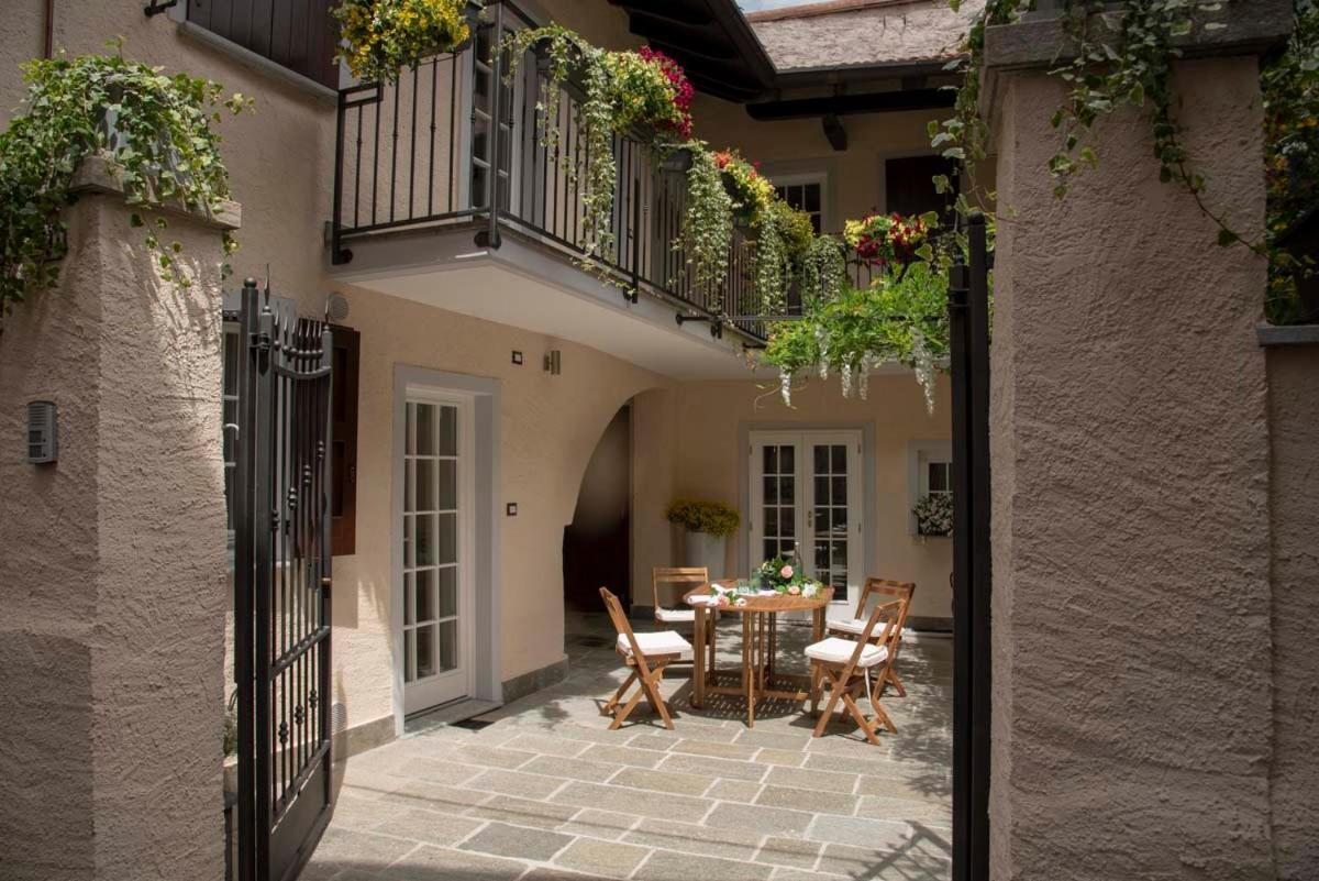 Casa Mia Villa Castelveccana Luaran gambar